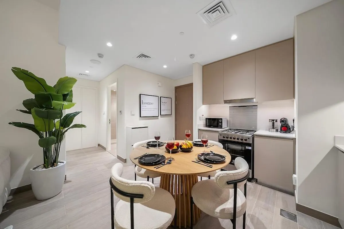 First Class 1Br Glamorous & Stylish Escape Dubai 0*,  United Arab Emirates
