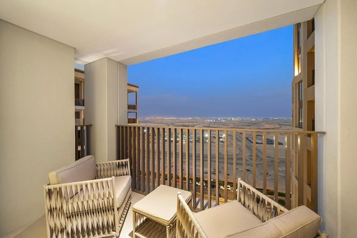 Apartment First Class 1Br Glamorous & Stylish Escape Dubai