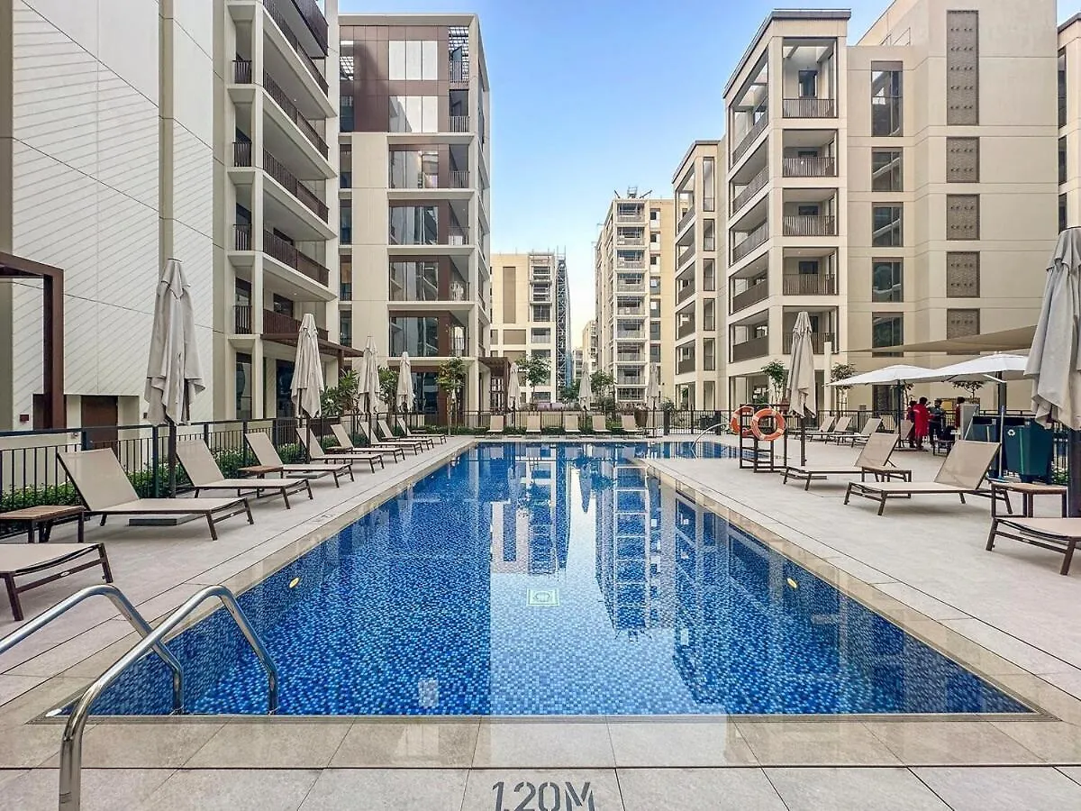 First Class 1Br Glamorous & Stylish Escape Dubai
